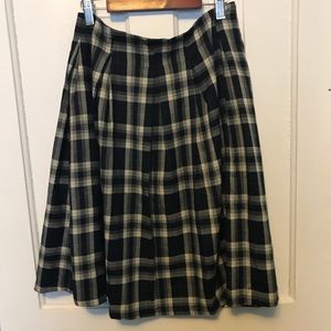 NWT ModCloth Midi Pleated Navy Plaid Skirt